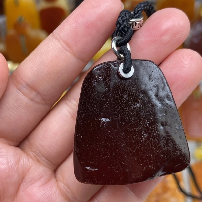 【闪购商品】未镶嵌颈饰琥珀