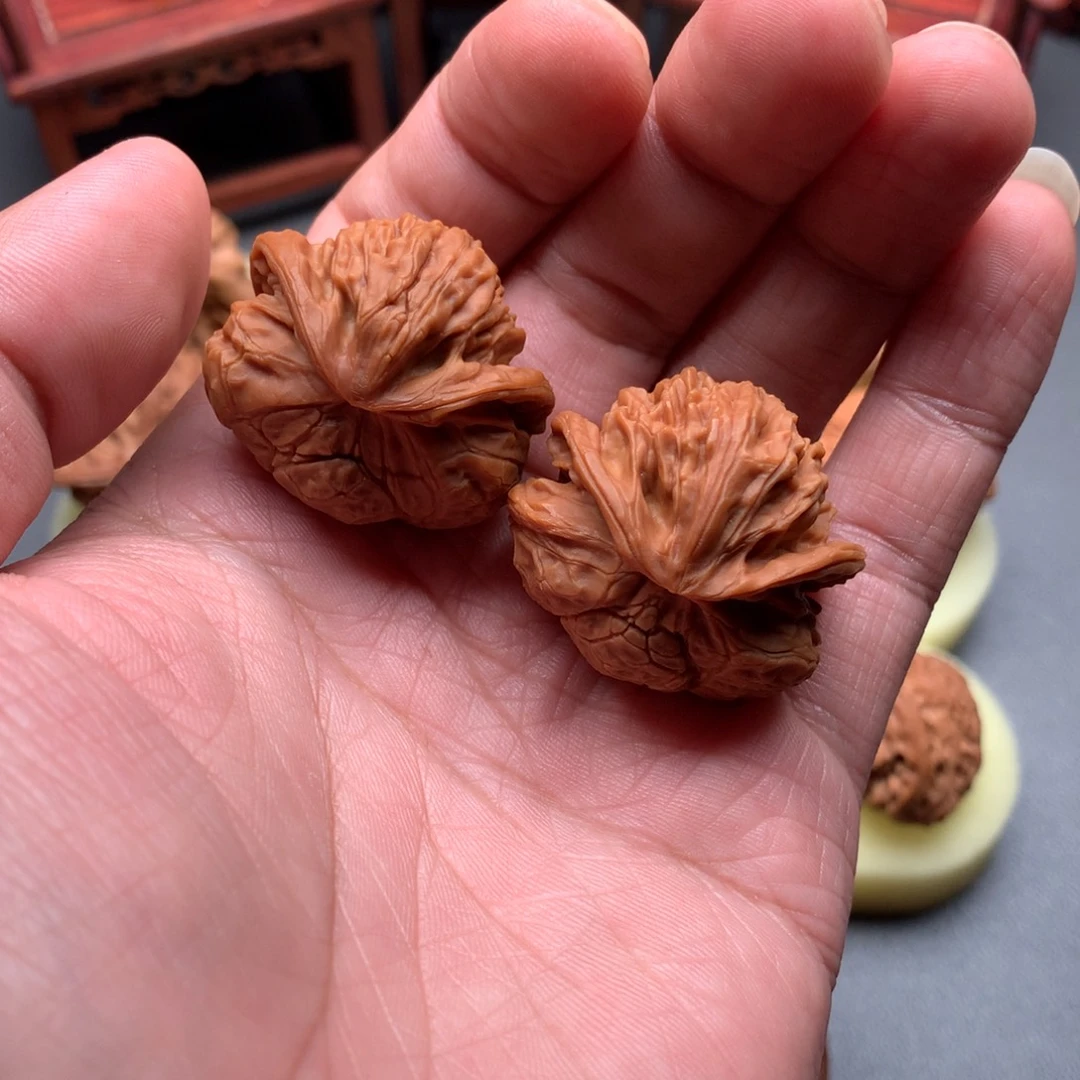 把件文玩核桃宫灯蛇