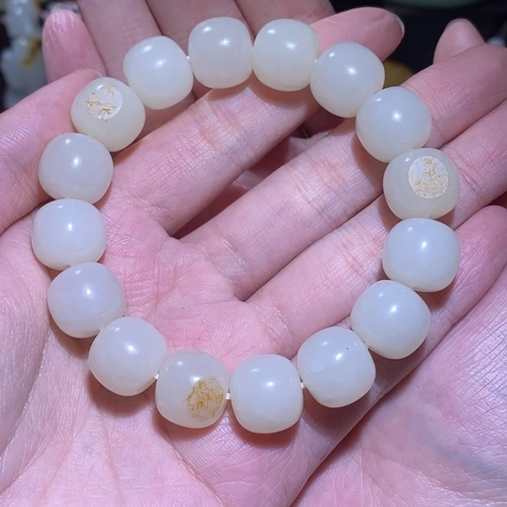 福***)和田玉未镶嵌颈饰