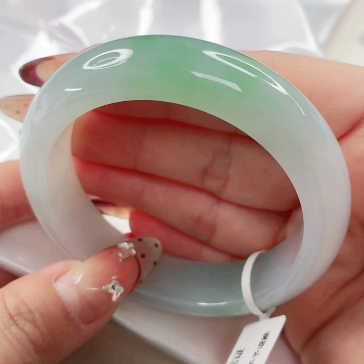 翡翠未镶嵌手镯54.2x538