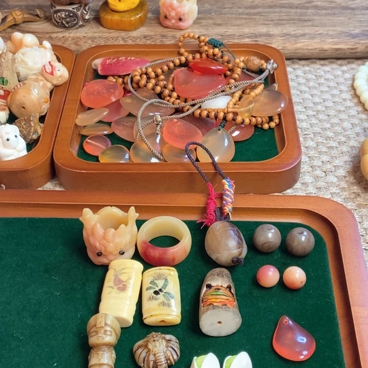 燚*配饰驼骨雕刻配饰一起出