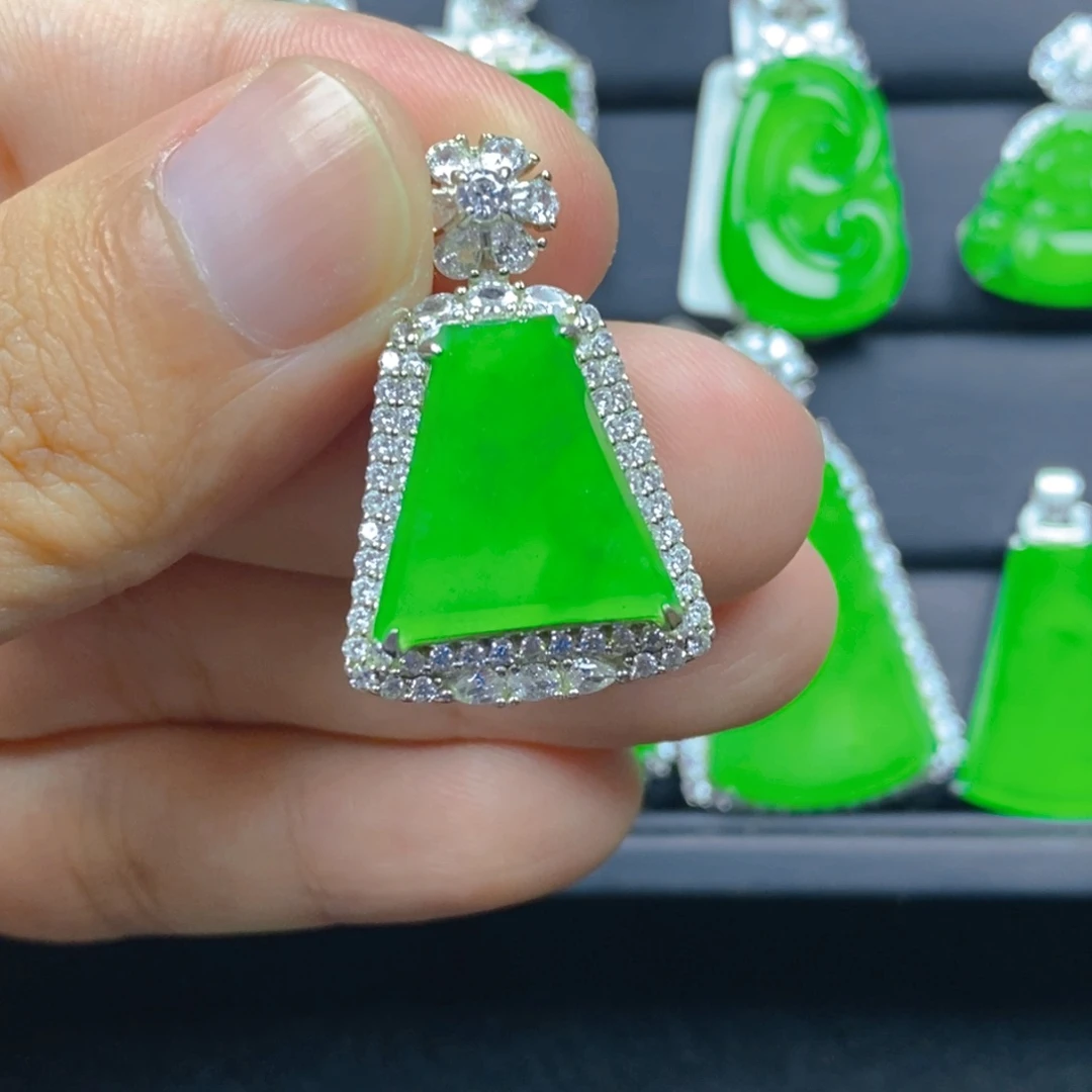 翡翠银S925镶嵌颈饰