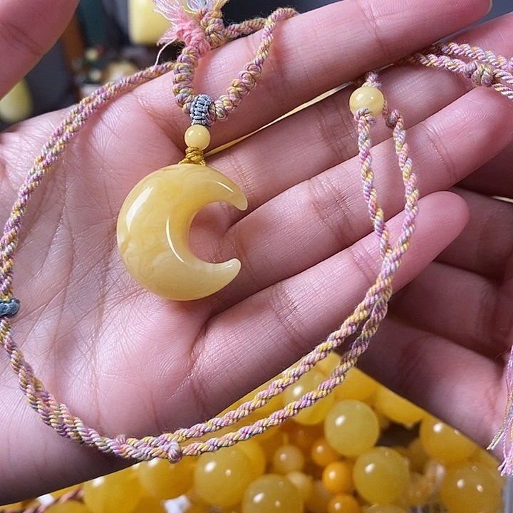 琥珀未镶嵌裸石星月吊坠