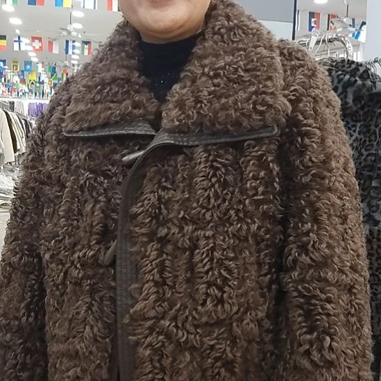 外套穿着舒服透气性好