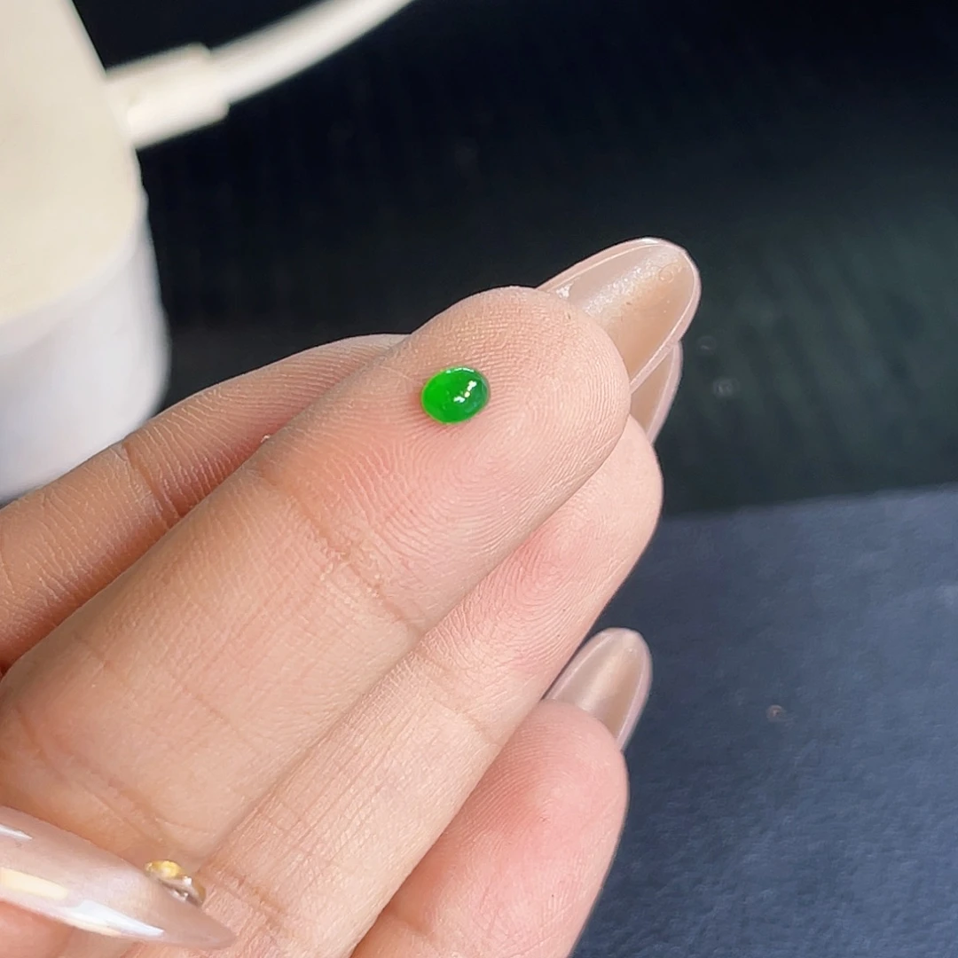 翡翠裸石JF0001/1纯天然翡翠A货满色绿蛋
