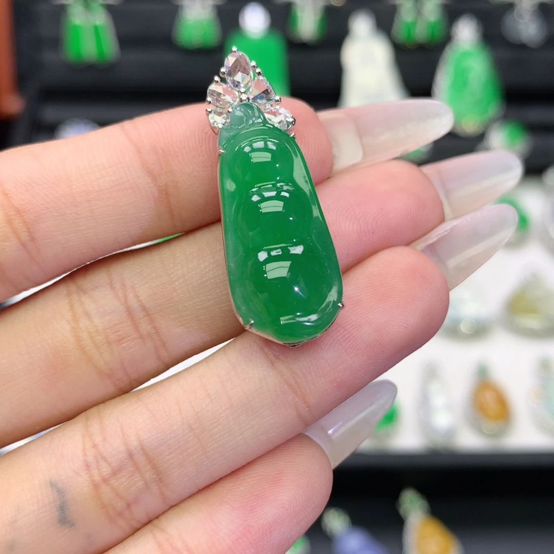 翡翠18K金镶嵌吊坠(不含链)