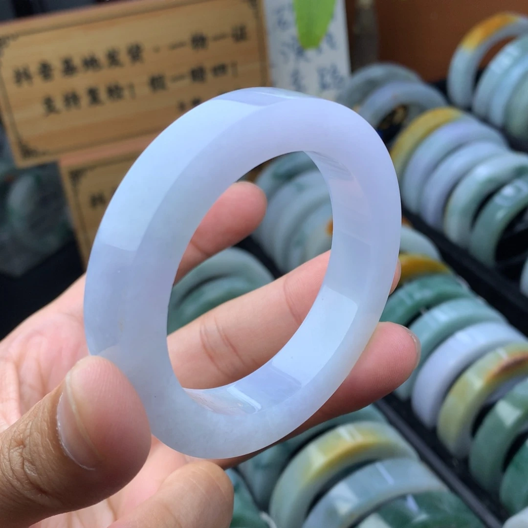 未镶嵌手镯定制翡翠定制手镯