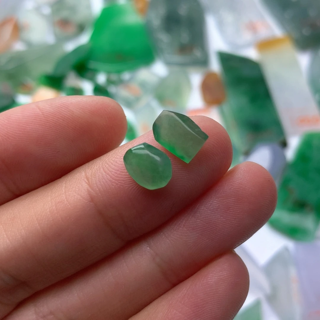 定制翡翠未镶嵌天然缅甸翡翠吊坠挂件