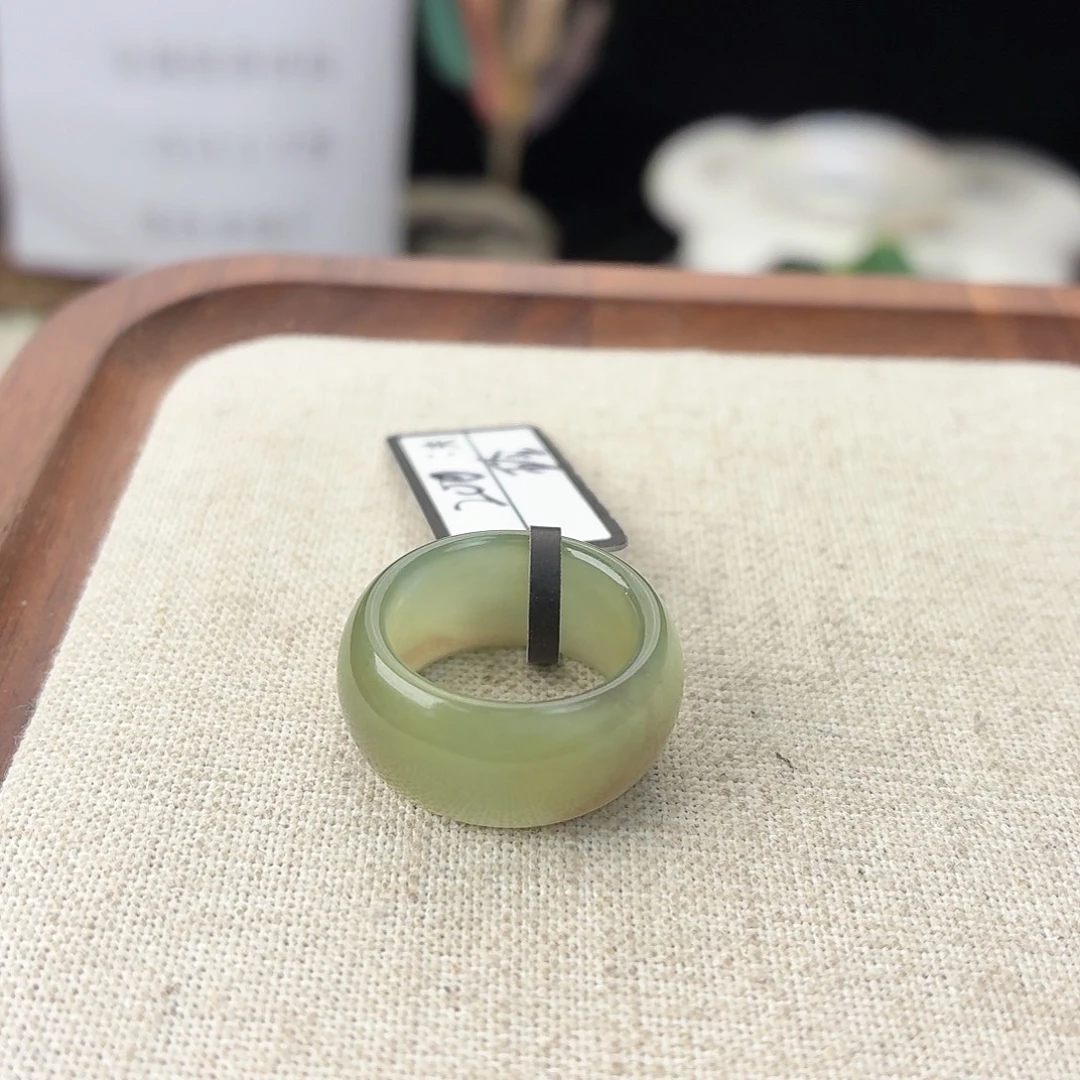 和田玉未镶嵌戒指L43碧玉轮胎直径15 不退换