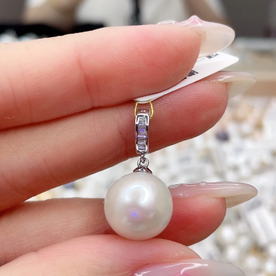 淡水珍珠未镶嵌吊坠(赠链)