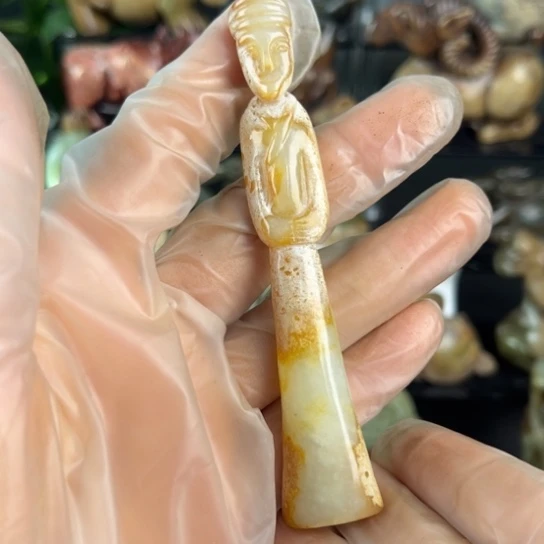 和田玉颈饰未镶嵌