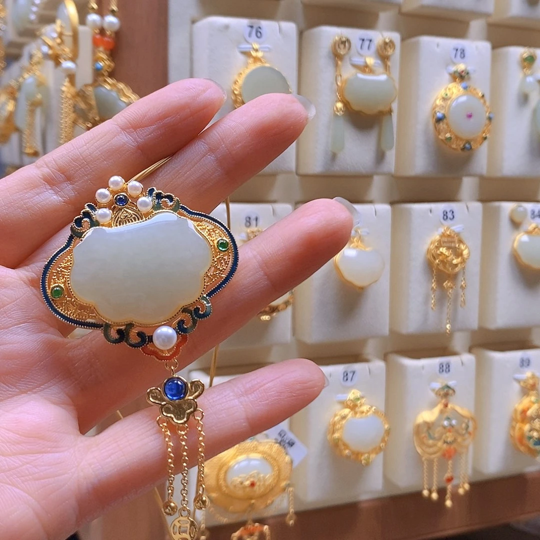 和田玉银S925镶嵌颈饰