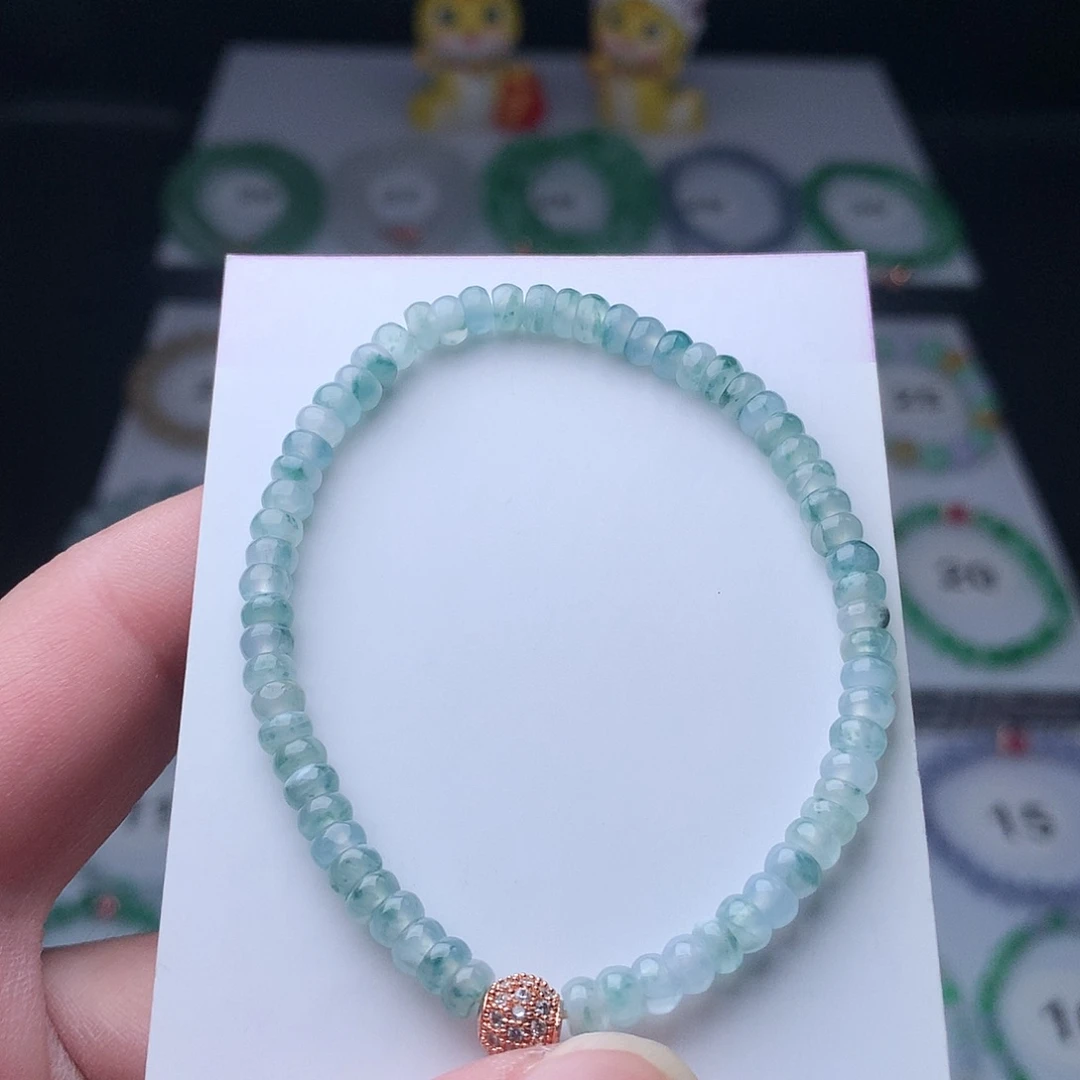 翡翠未镶嵌手链翡翠