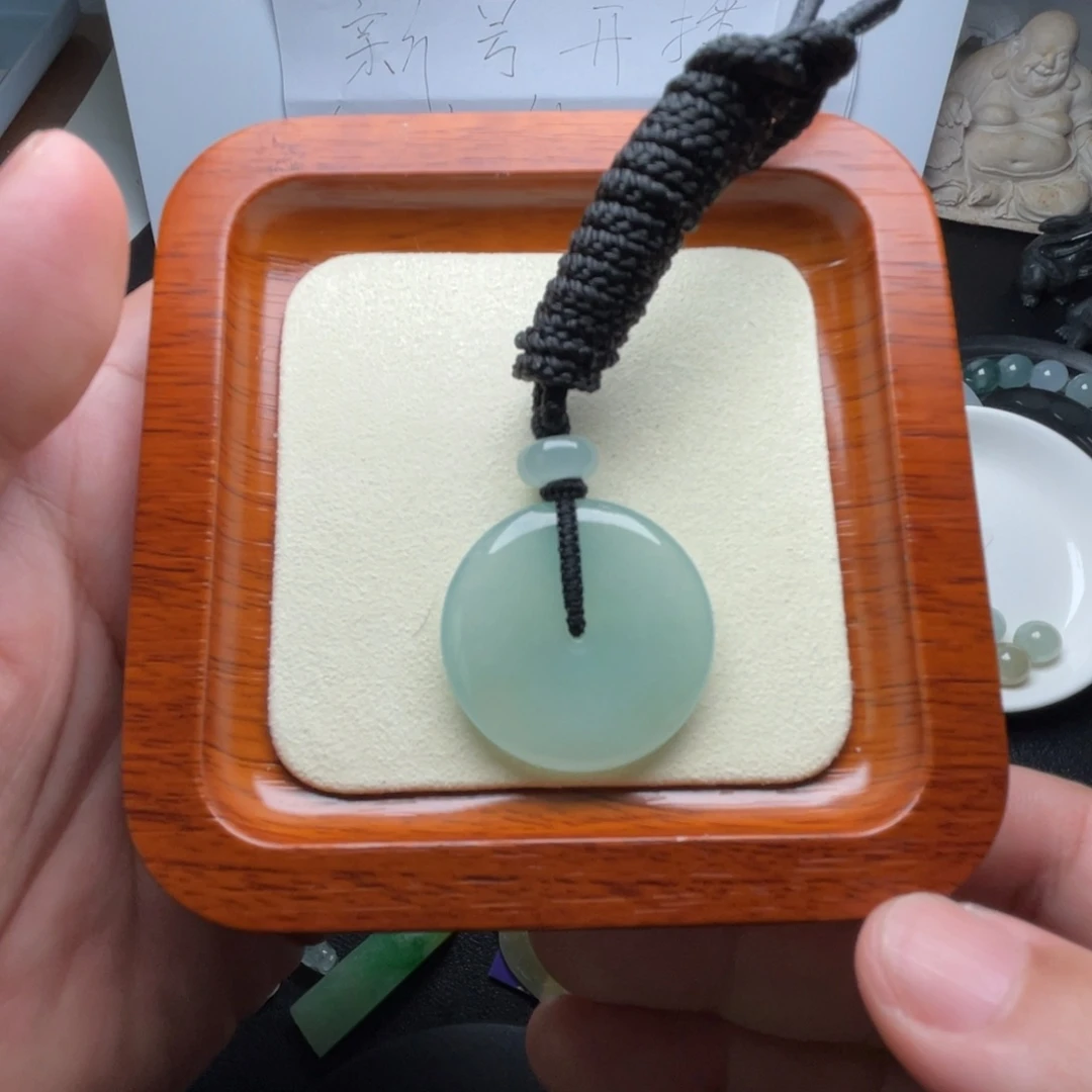 未镶嵌定制翡翠晴底色平安扣