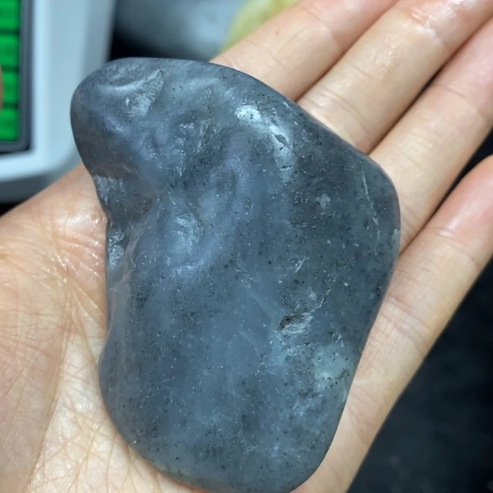 未镶嵌和田玉（糖玉）挂件