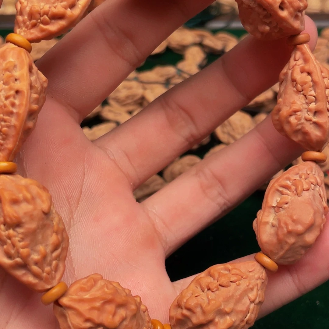 *****吊坠文玩核桃异性