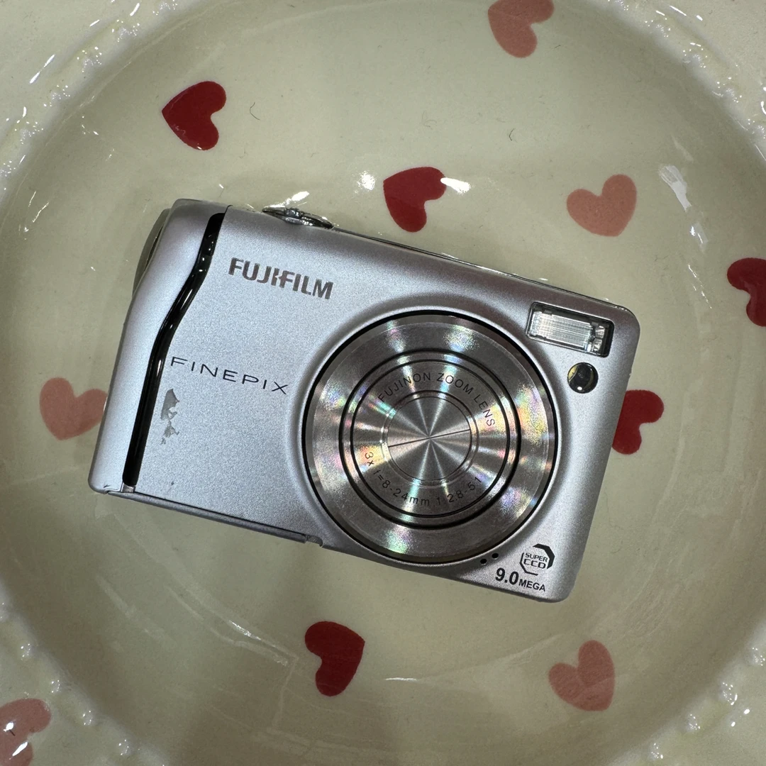 9新 Fujifilm/富士 f47fd二手相机no退换