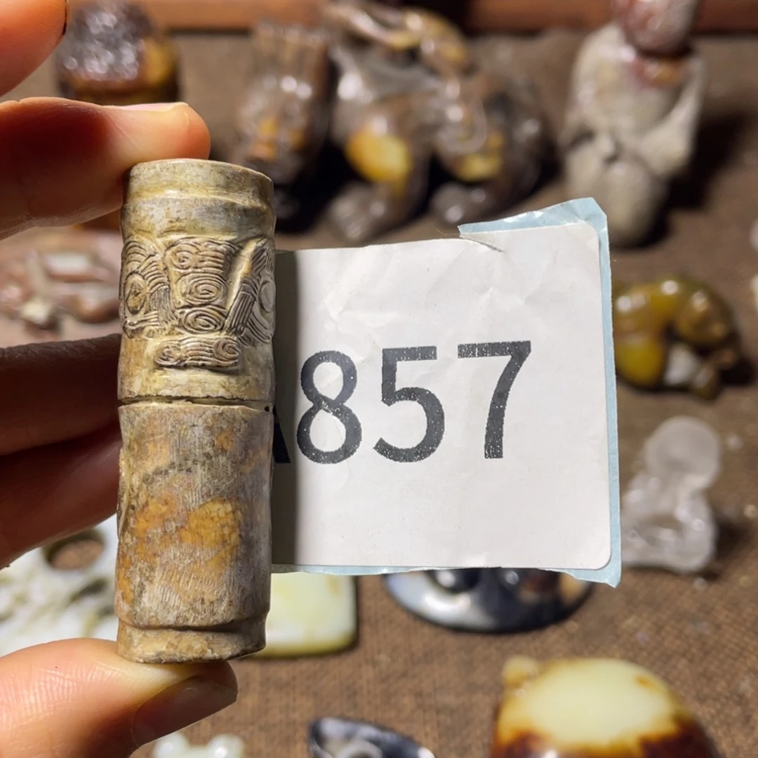 未镶嵌和田玉挂件