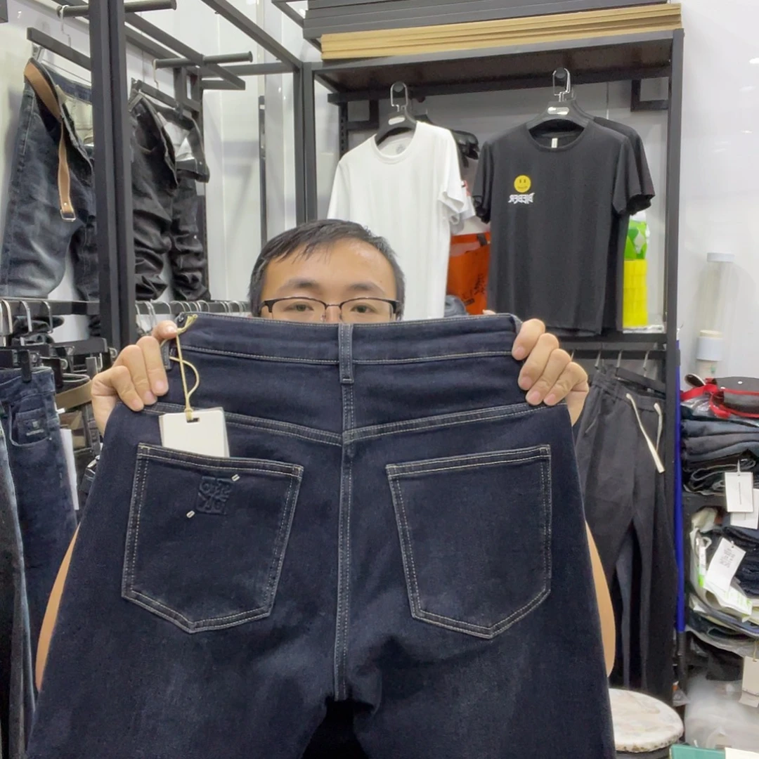 30码68236款牛仔裤