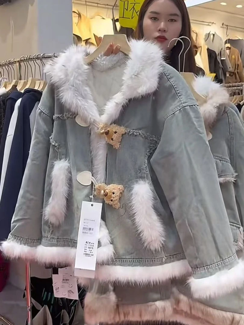 毛毛拼接2025新款牛仔外套女冬季复古高级感炸街短款加厚夹棉棉衣