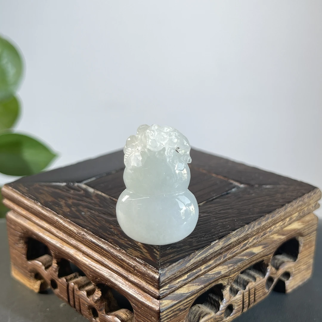 JTW08-118  天然缅甸A货翡翠 葫芦