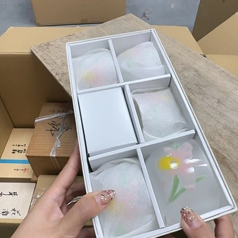 .*瓷器。瓷器。瓷器。