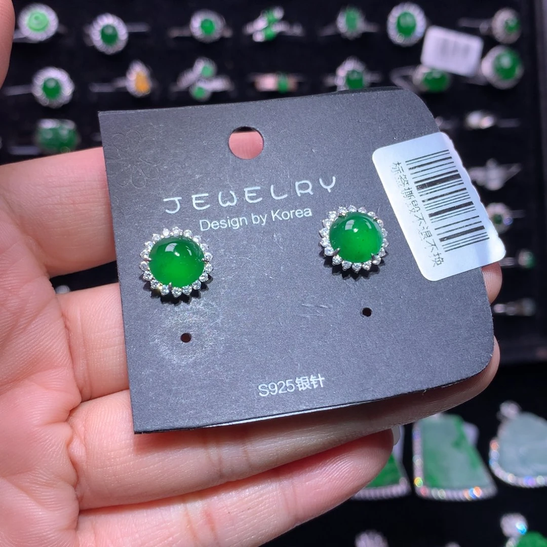 翡翠银S925镶嵌颈饰翡翠