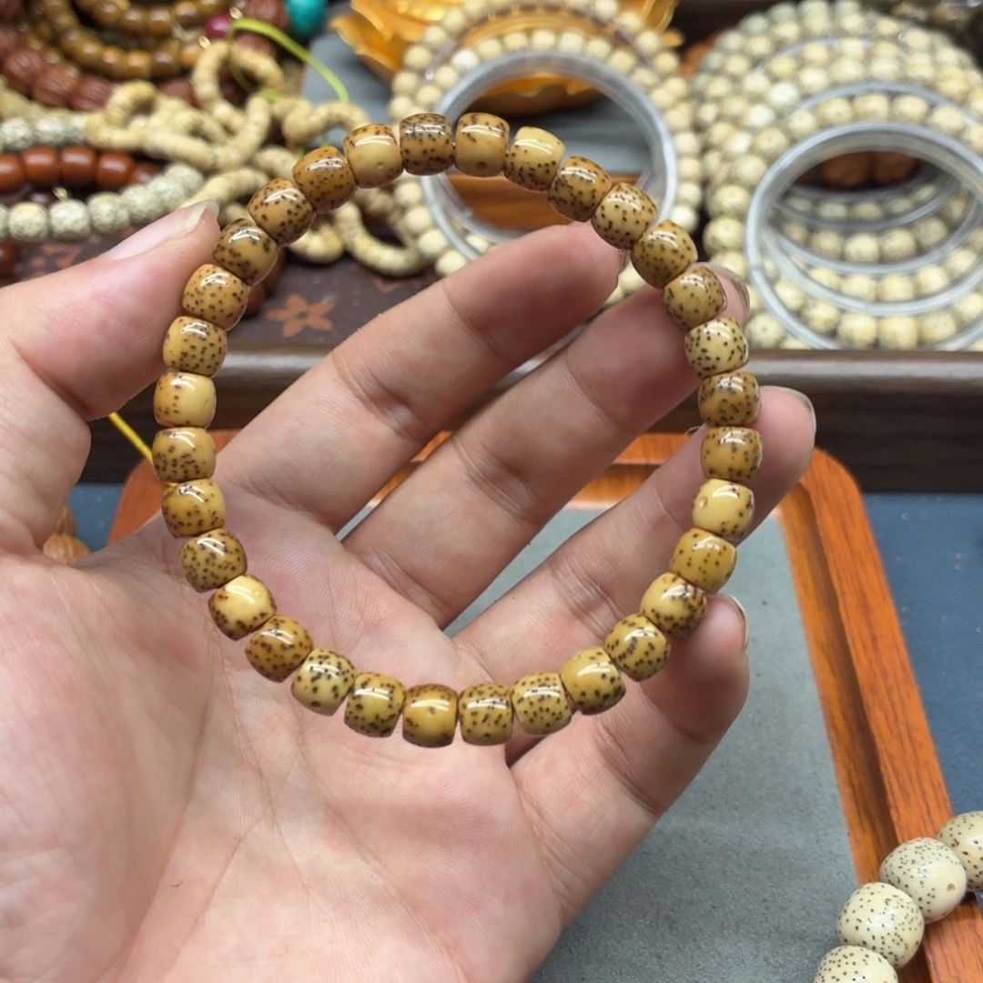 梦***转手串星月菩提半壁留白7尺寸