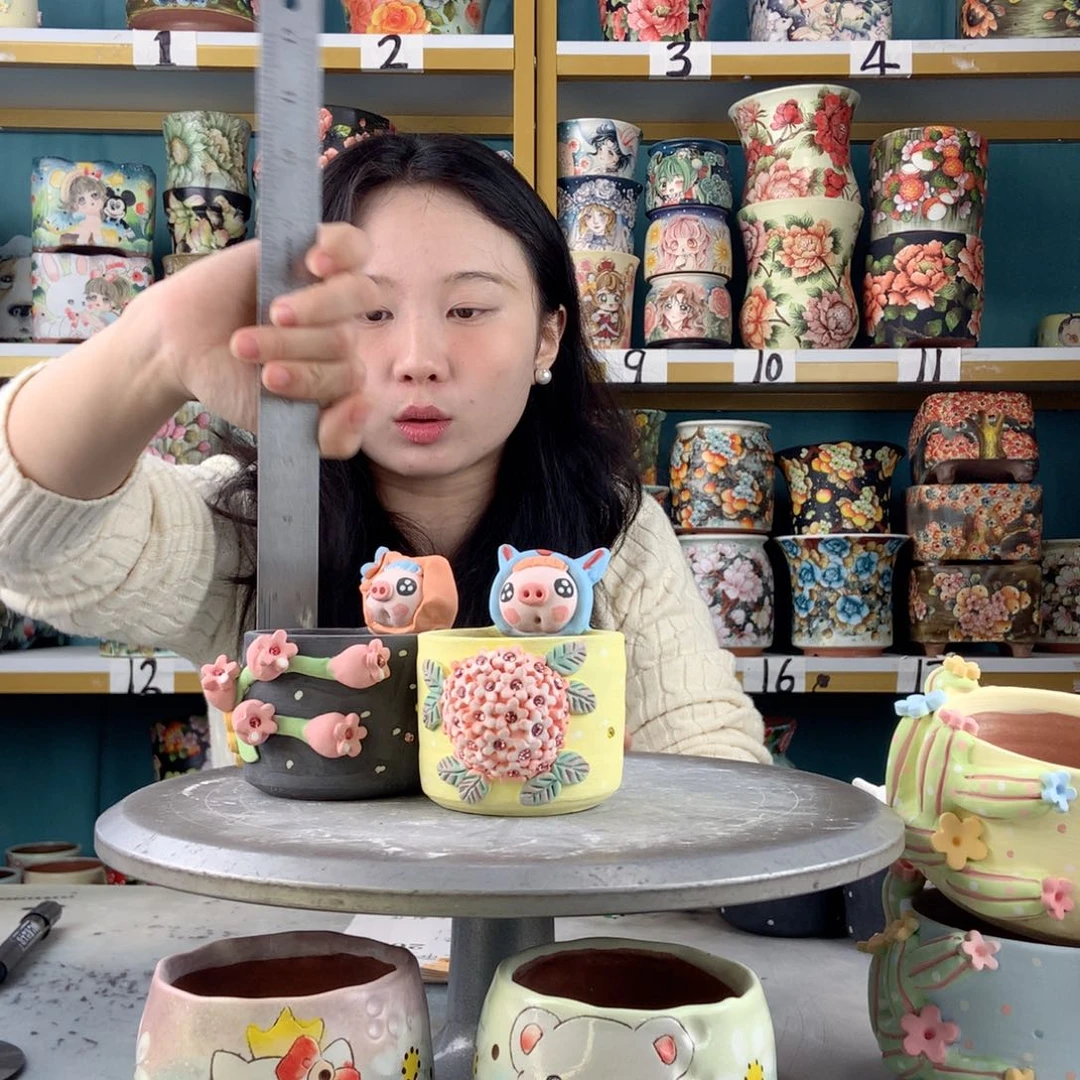 陶景德镇手工花盆208