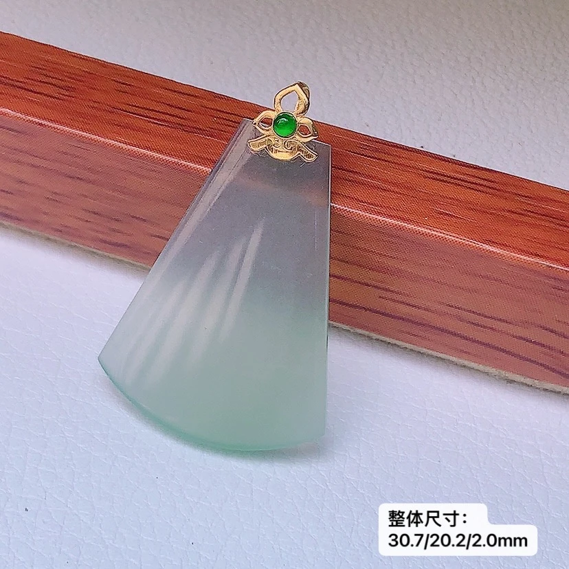 【人民文学出版社】XP43冰透翡翠吊坠（多样性发货）