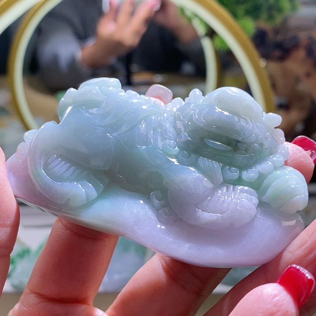 【闪购商品】翡翠颈饰未镶嵌狮子