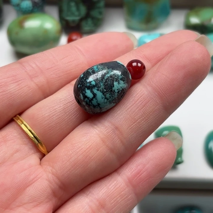 南红玛瑙未镶嵌珠宝奇石