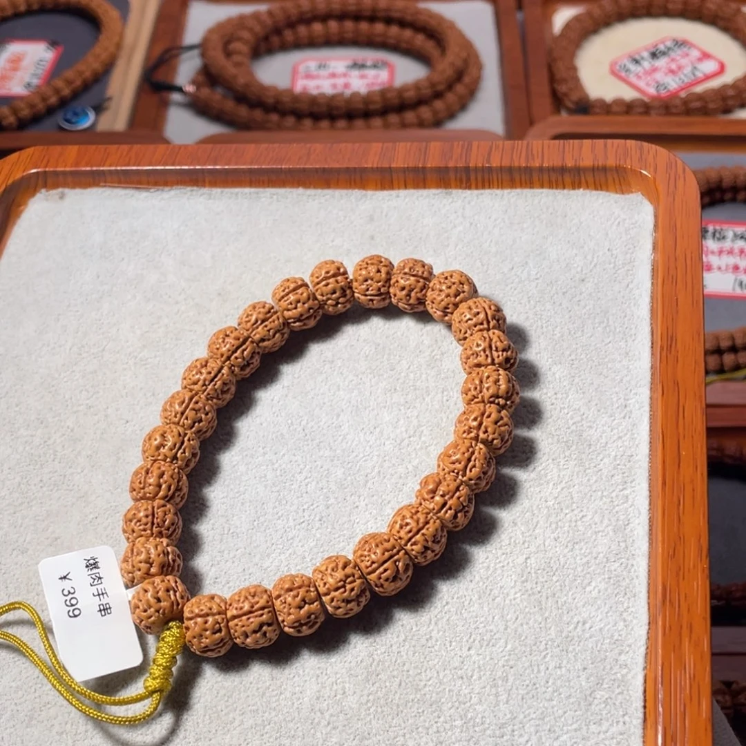 金刚菩提吊坠爆肉手串12