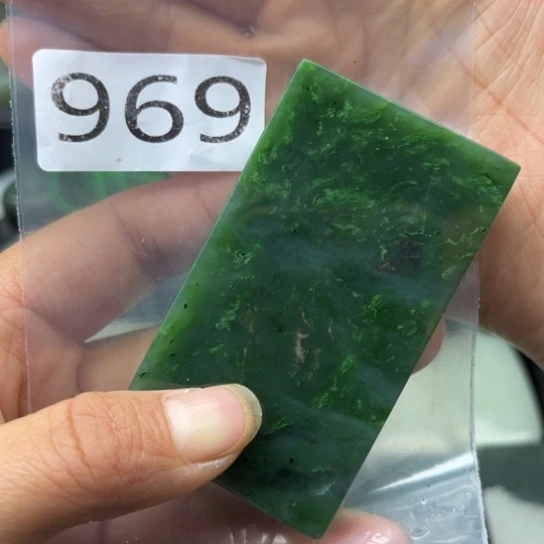 未镶嵌和田玉珠宝半成品