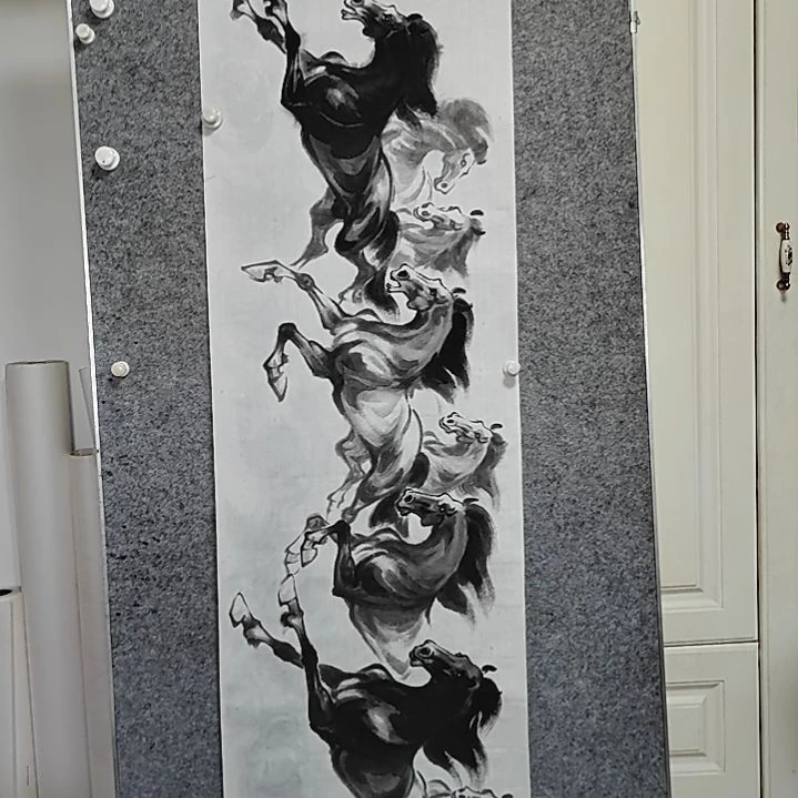 横款周士宸水墨写意骏马图