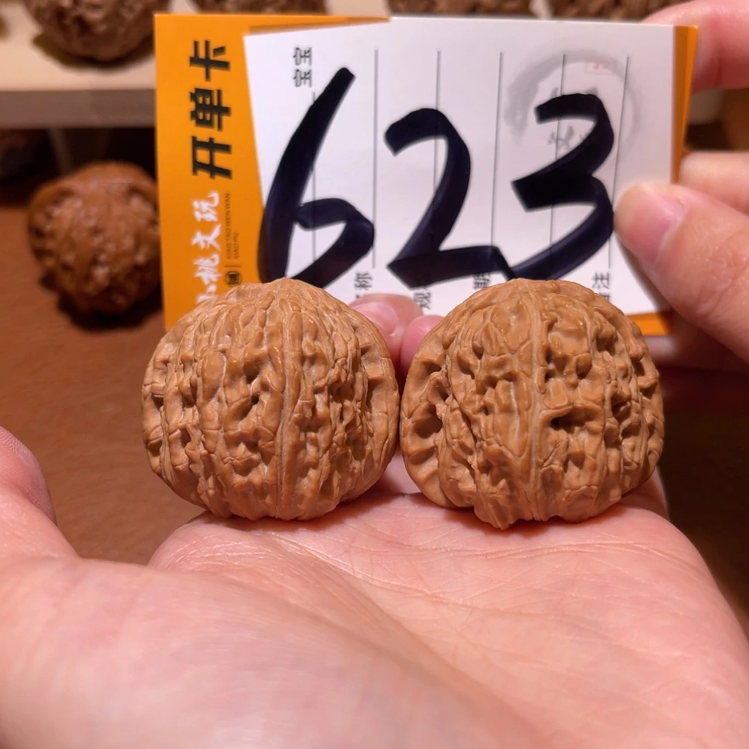 把件文玩核桃全品37白狮子