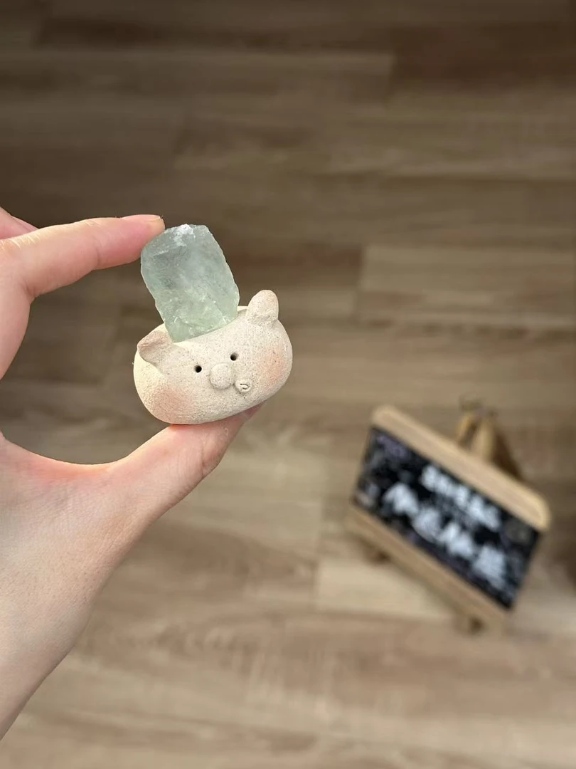 水晶小豆丁可爱绿盈石