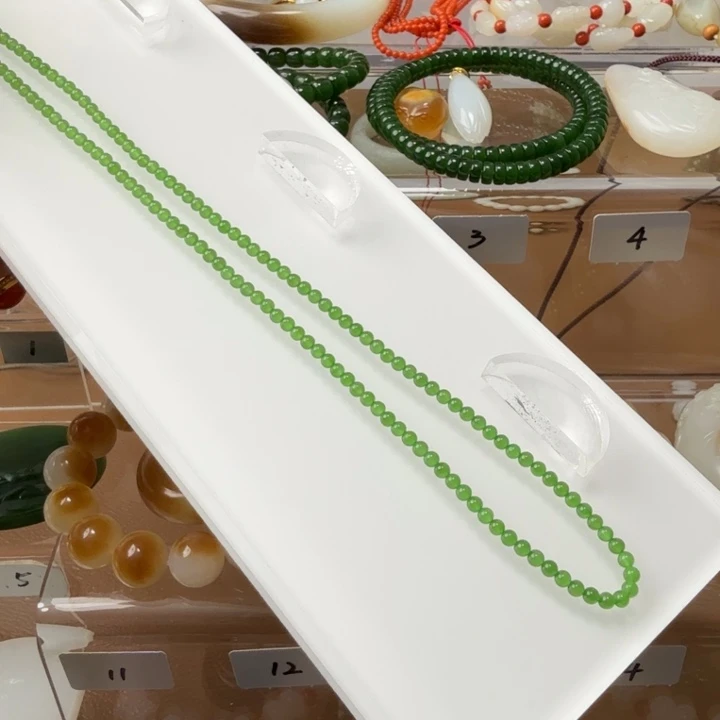 和田玉未镶嵌颈饰正宗俄碧7号矿3mm天花板188粒