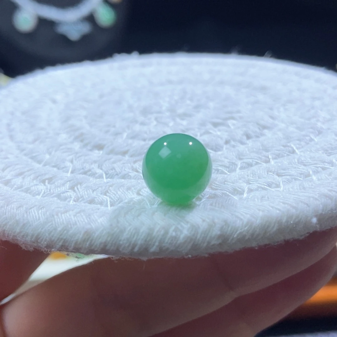 翡翠散珠豆阳绿圆珠11+