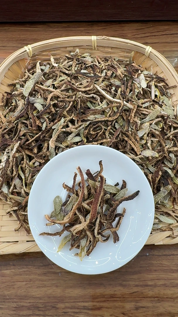 陈皮丝+石斛片茶