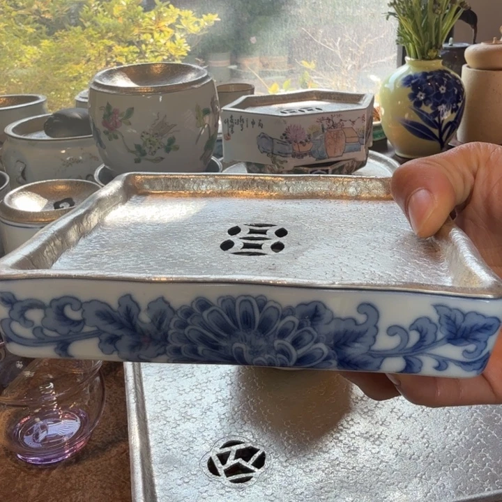 壶承天的作品是由一个人