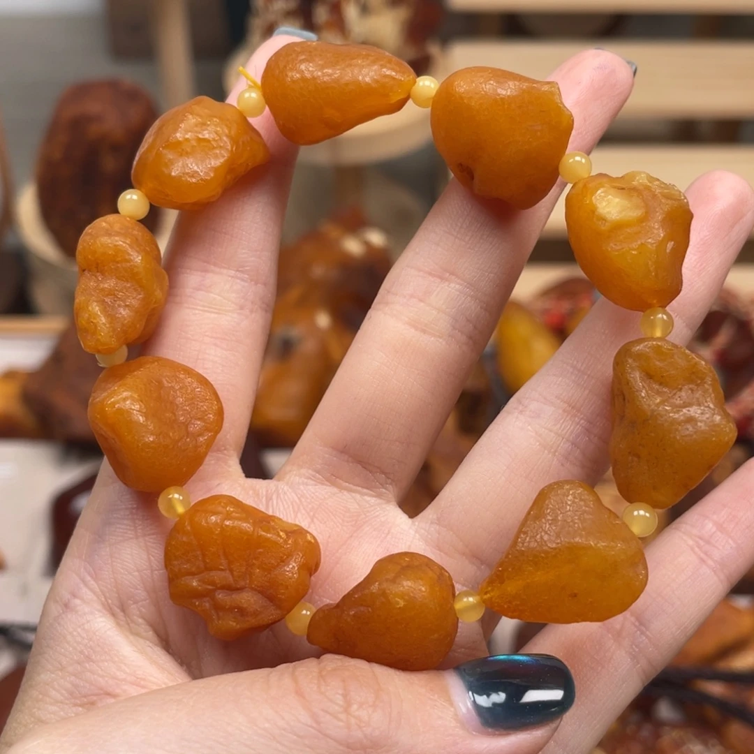 琥珀未镶嵌珠宝奇石