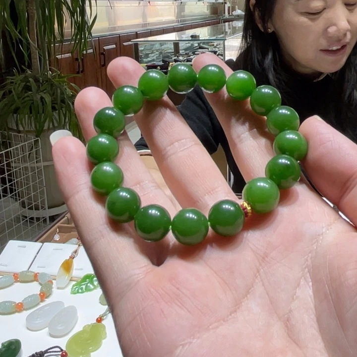 和田玉未镶嵌手串
