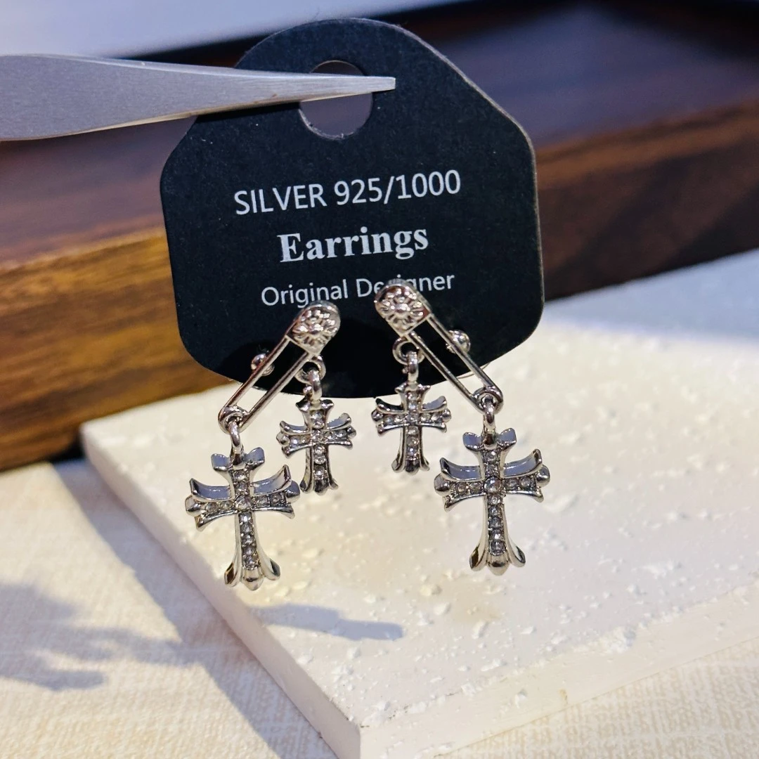 铜合金锆石耳饰 小众设计耳饰5124