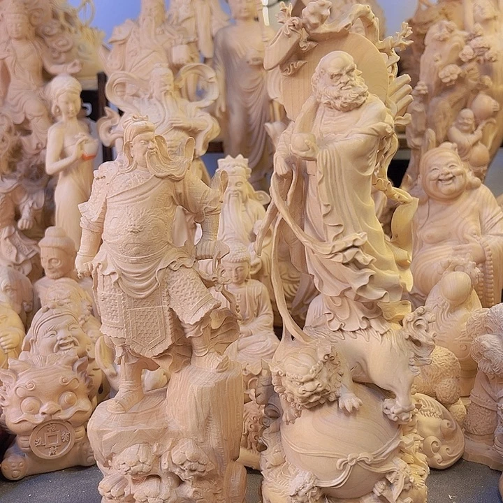 木J*R小叶黄杨木摆件2个有瑕