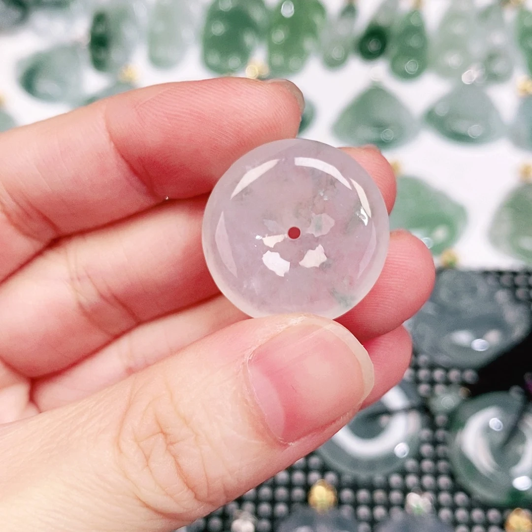 翡翠未镶嵌颈饰吊坠