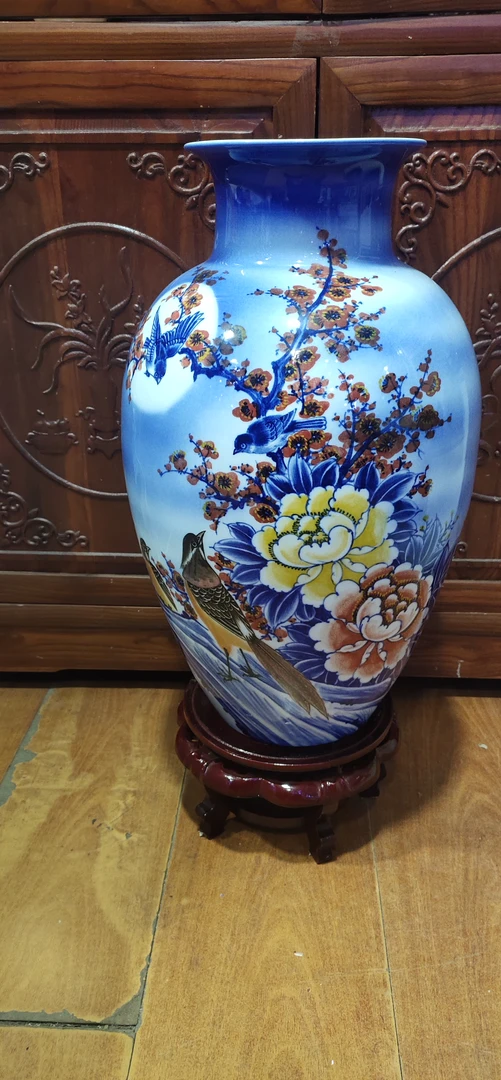 景德镇陶瓷花瓶，锦绣前程，(高51.宽30)