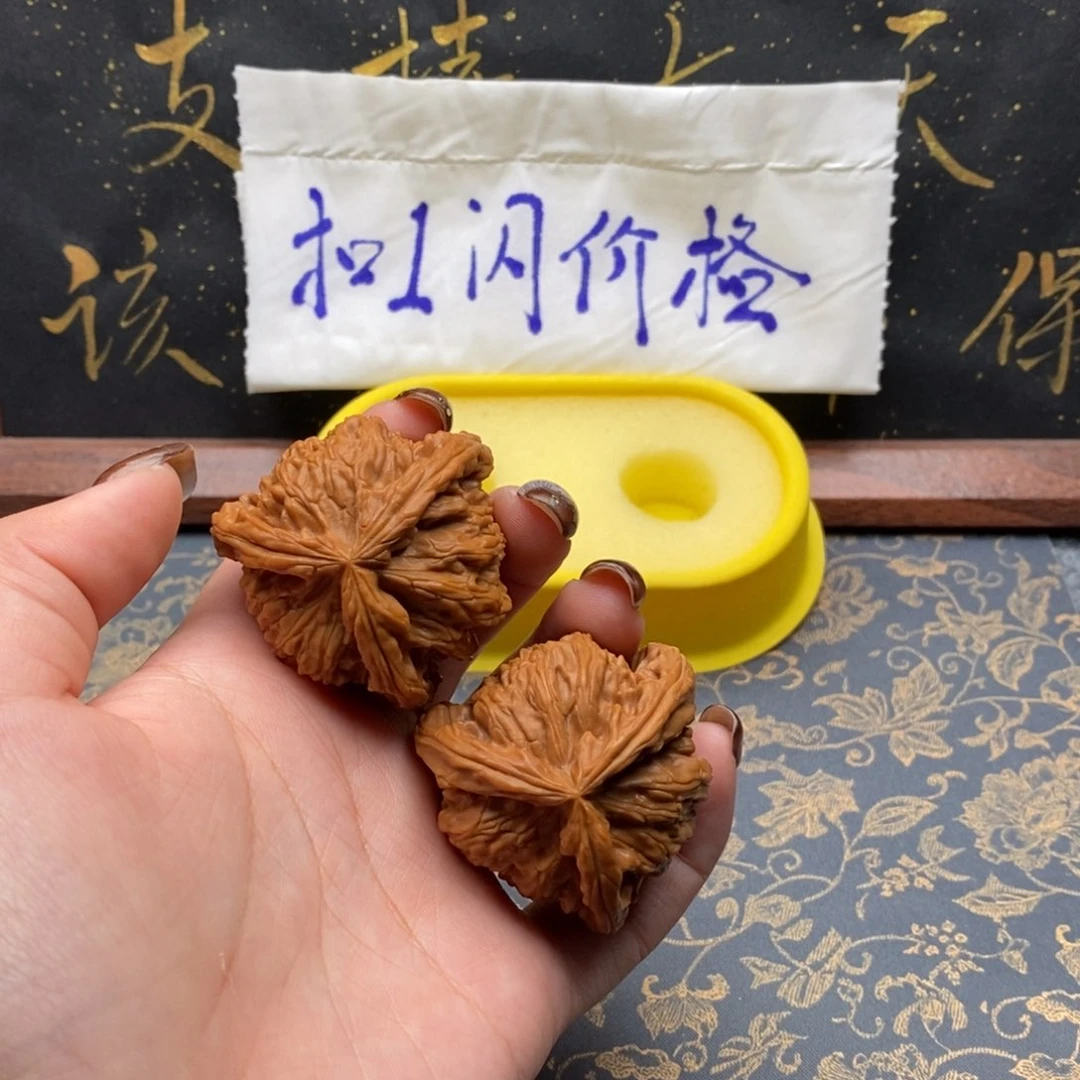 吊坠文玩核桃用****0白狮子