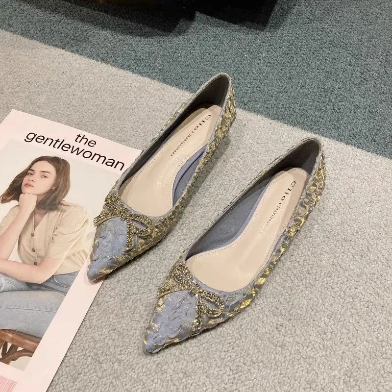 小香风格2025年夏季新款皱褶纱锭尖头烫钻淑女温柔蝴蝶结潮单鞋女