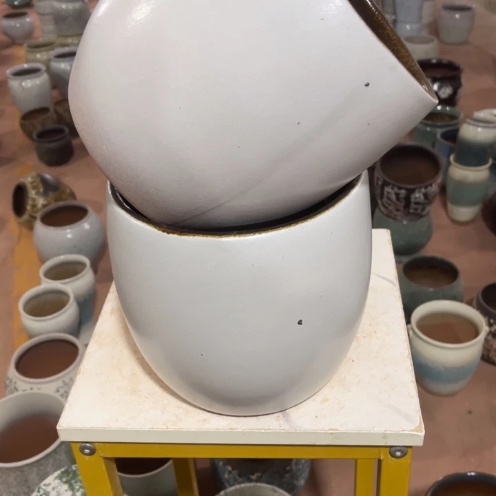 花盆紫砂口径20高度20两只小瑕疵